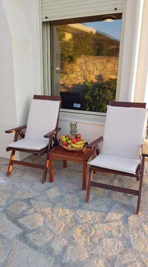 Marina Deluxe Apartments Istro Ngoại thất bức ảnh